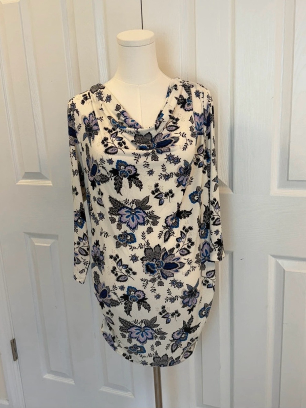 Lane Bryant 10/12 Floral Cowl Neck Tunic Top NWT Blue Lavender